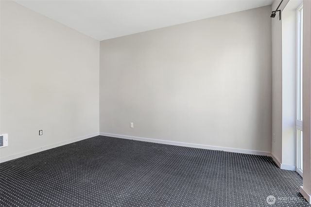 6704 15th Avenue NW, Seattle, WA 98117