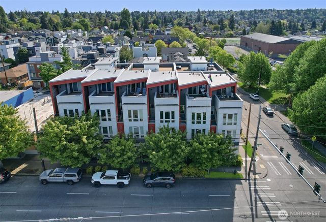 6704 15th Avenue NW, Seattle, WA 98117