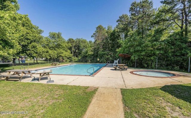 1128 Sawmill Road 148, Brick, NJ 08724