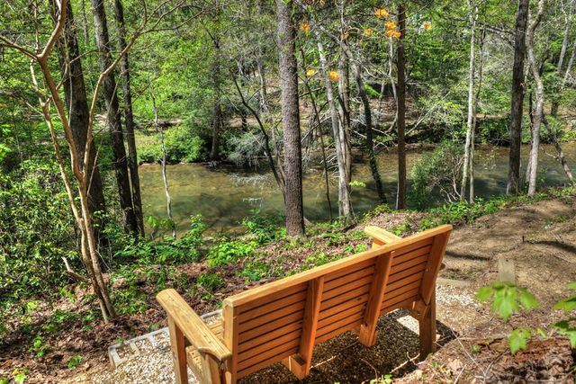 509 Ponderosa, Ellijay, GA 30540