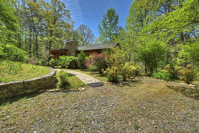 509 Ponderosa, Ellijay, GA 30540