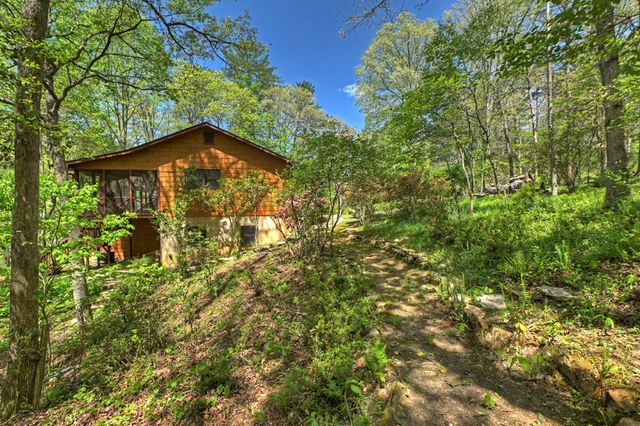 509 Ponderosa, Ellijay, GA 30540