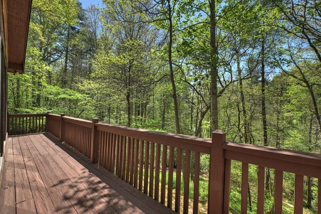 509 Ponderosa, Ellijay, GA 30540