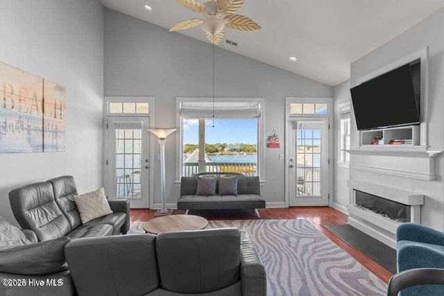 1102 Canal Drive A&B, Carolina Beach, NC 28428