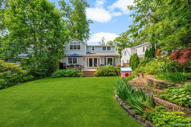 42 Iselin Terrace, Larchmont, NY 10538