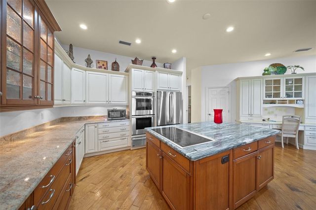 3099 DICK WILSON DRIVE, Sarasota, FL 34240