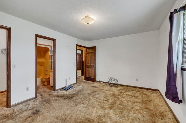 1319 Hills Chapel Rd, Manchester, TN 37355