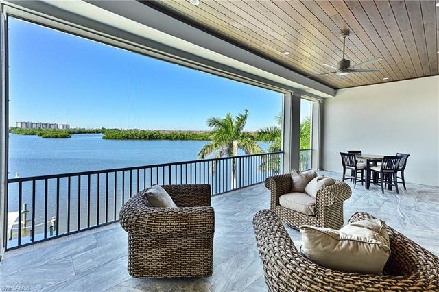 27695 Bay Point LN, Bonita Springs, FL 34134