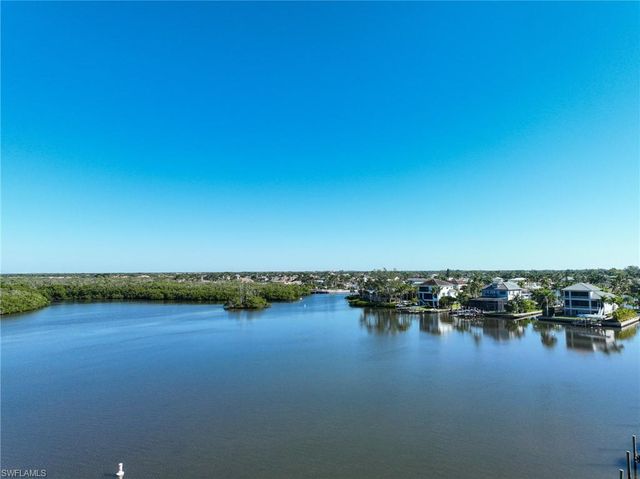 27695 Bay Point LN, Bonita Springs, FL 34134