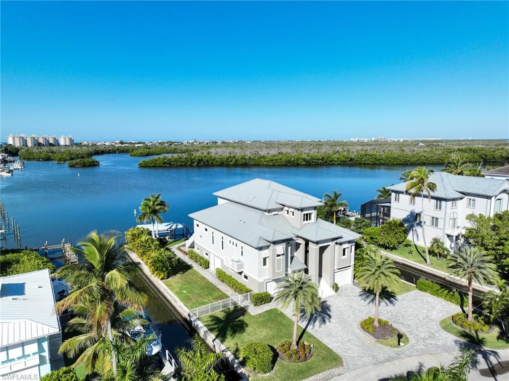 27695 Bay Point LN, Bonita Springs, FL 34134