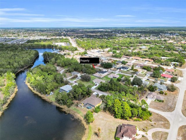 638 DAUPHINE AVE S, Lehigh Acres, FL 33974