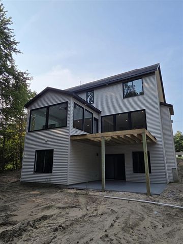 8234 Cascade Road, Ada, MI 49301