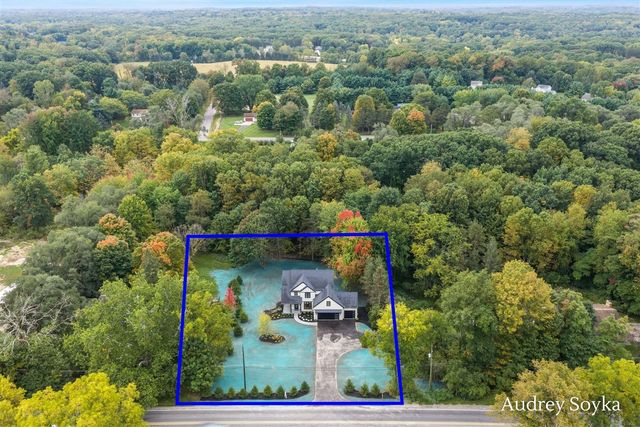 8234 Cascade Road, Ada, MI 49301