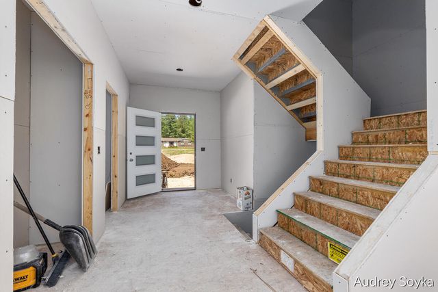 8234 Cascade Road, Ada, MI 49301