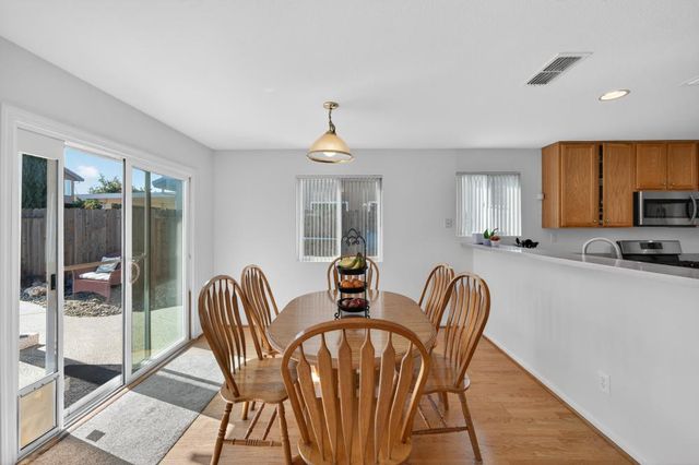 8682 Minoan Ct, Elk Grove, CA 95624