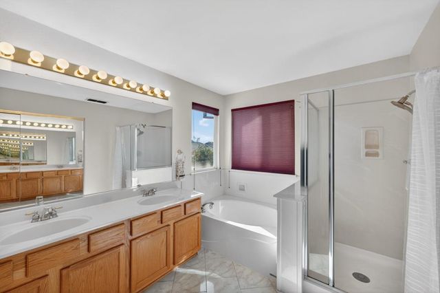 8682 Minoan Ct, Elk Grove, CA 95624