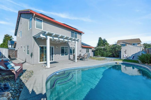 8682 Minoan Ct, Elk Grove, CA 95624