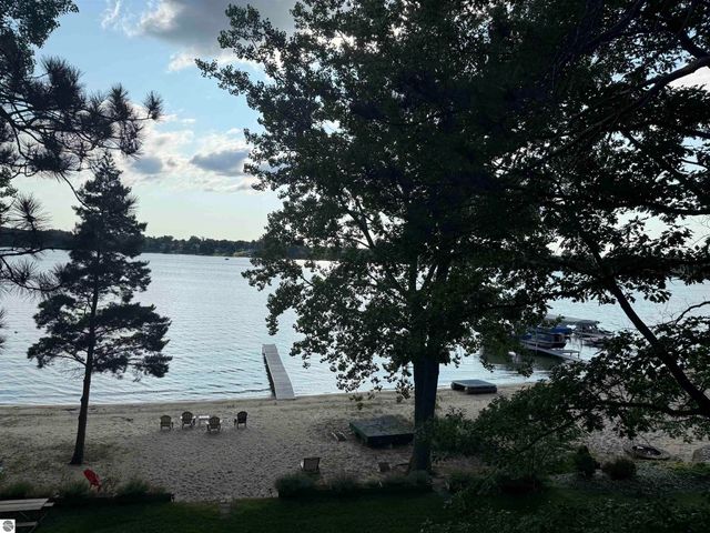 5302 Highland Drive, Traverse City, MI 49685