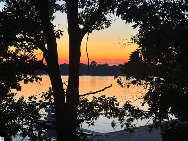 5302 Highland Drive, Traverse City, MI 49685