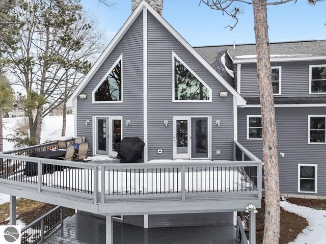 5302 Highland Drive, Traverse City, MI 49685