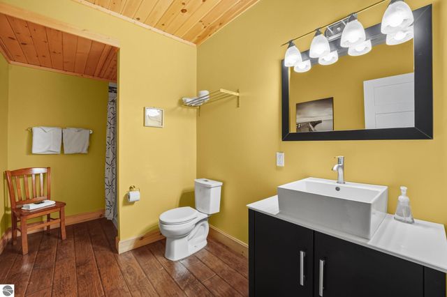 5302 Highland Drive, Traverse City, MI 49685