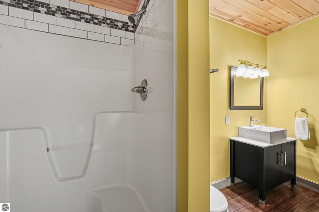 5302 Highland Drive, Traverse City, MI 49685