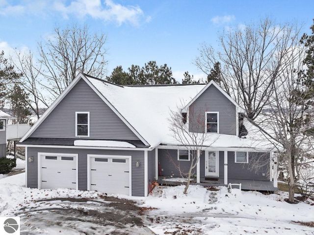 5302 Highland Drive, Traverse City, MI 49685