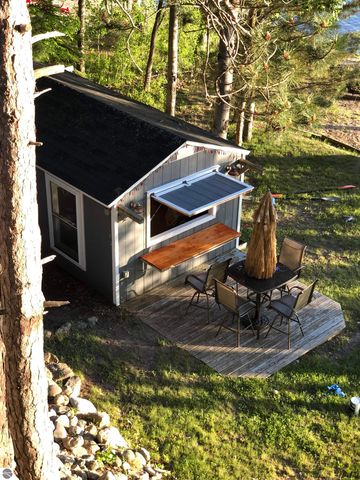 5302 Highland Drive, Traverse City, MI 49685