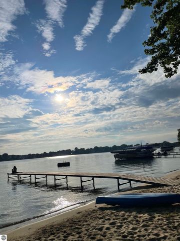 5302 Highland Drive, Traverse City, MI 49685