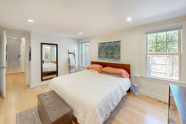 32 Fifth Street 1, Cambridge, MA 02141