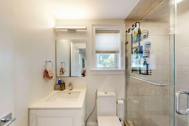 32 Fifth Street 1, Cambridge, MA 02141