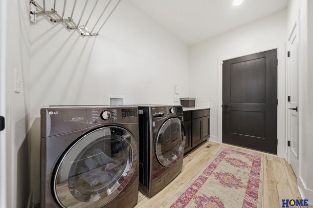 6347 Verano Drive, Lincoln, NE 68523