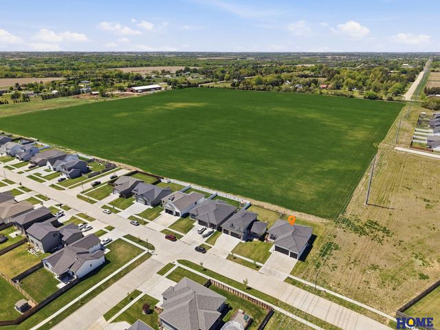 6347 Verano Drive, Lincoln, NE 68523