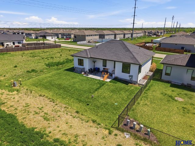 6347 Verano Drive, Lincoln, NE 68523