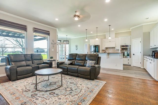 2045 Weston Road, Weston, TX 75009