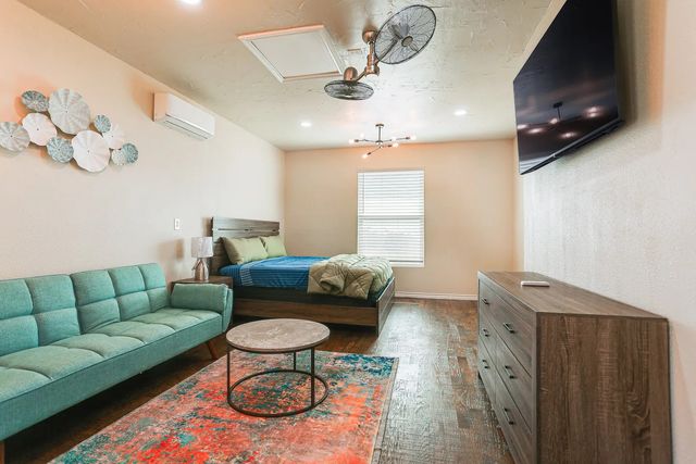 2045 Weston Road, Weston, TX 75009