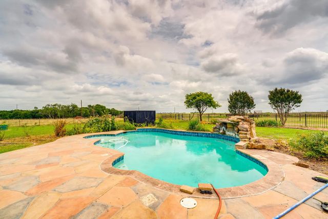 2045 Weston Road, Weston, TX 75009