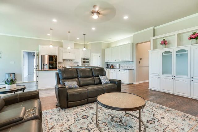 2045 Weston Road, Weston, TX 75009