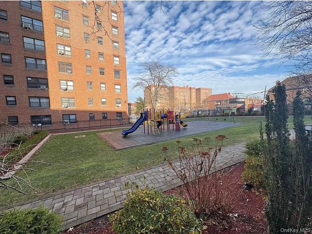 9905 63rd drive 14R, Rego Park, NY 11374
