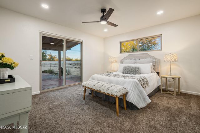 1220 W Maximilian Way, Tucson, AZ 85704