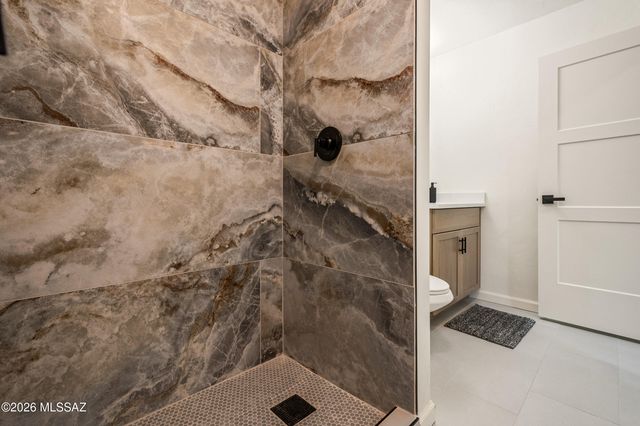 1220 W Maximilian Way, Tucson, AZ 85704