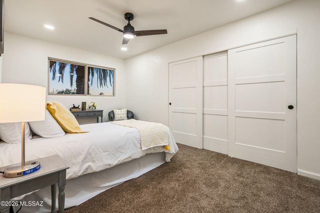 1220 W Maximilian Way, Tucson, AZ 85704