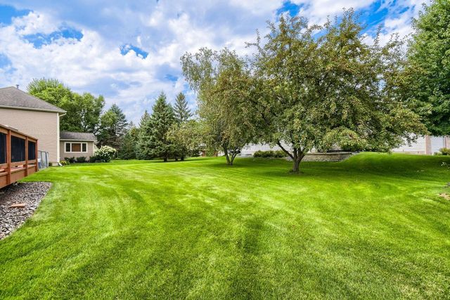 9270 Cornell Road, Woodbury, MN 55125