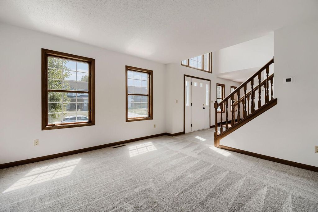 9270 Cornell Road, Woodbury, MN 55125 — photo 5