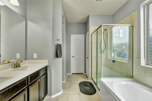 14400 Artisan Drive, Fort Worth, TX 76052