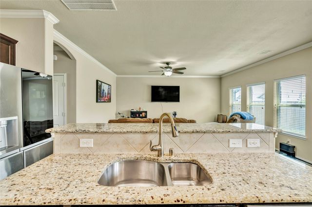 14400 Artisan Drive, Fort Worth, TX 76052