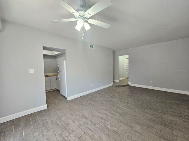 7602 W POWHATAN AVENUE 1, Tampa, FL 33615