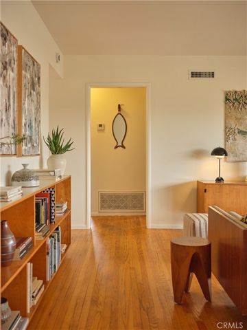 4304 Caledonia, Los Angeles, CA 90065