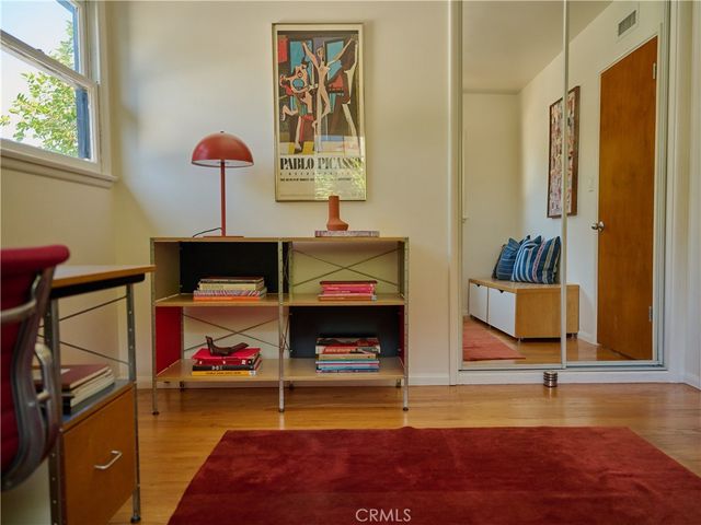 4304 Caledonia, Los Angeles, CA 90065
