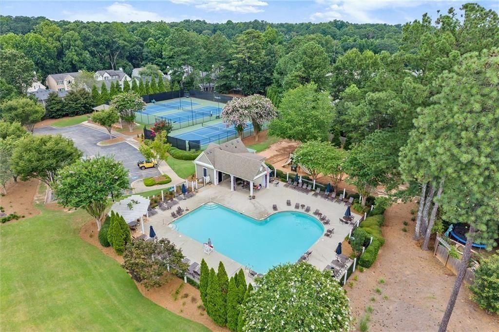Image 37 of property listing at 10000 Barston Court, Johns Creek, GA 30022